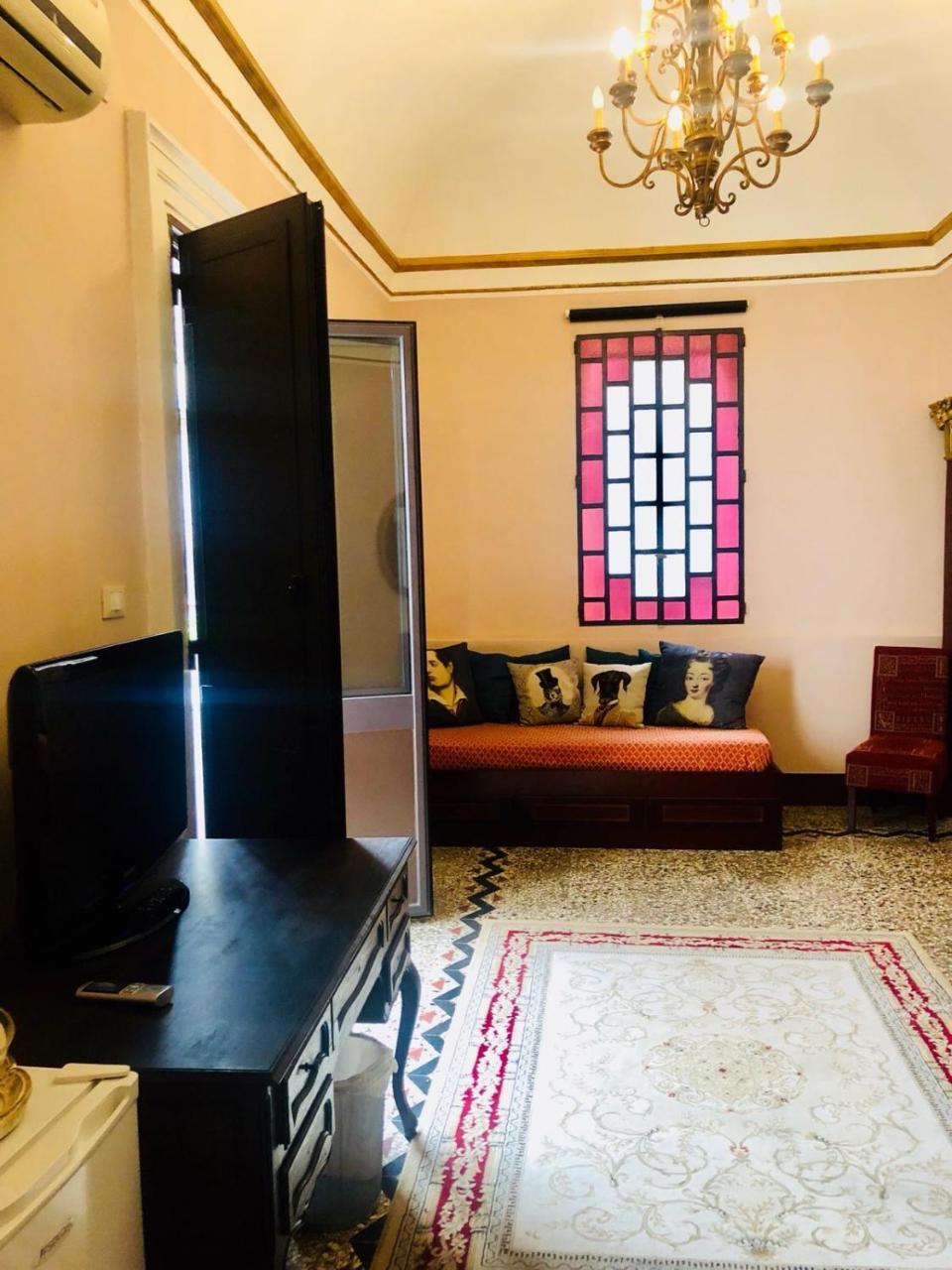 I Lumi Panzió Catania-Fontanarossai nemzetközi repülőtér Kültér fotó